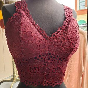 Hi-back lace bralette